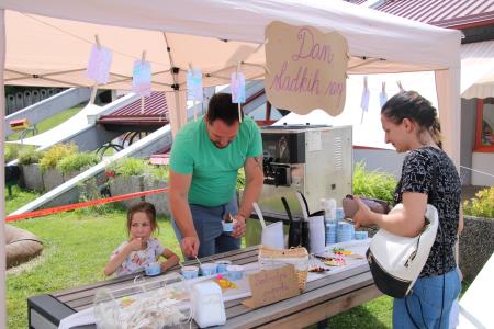 Dam sladkih sanj - dogodek z dobrodelno noto 